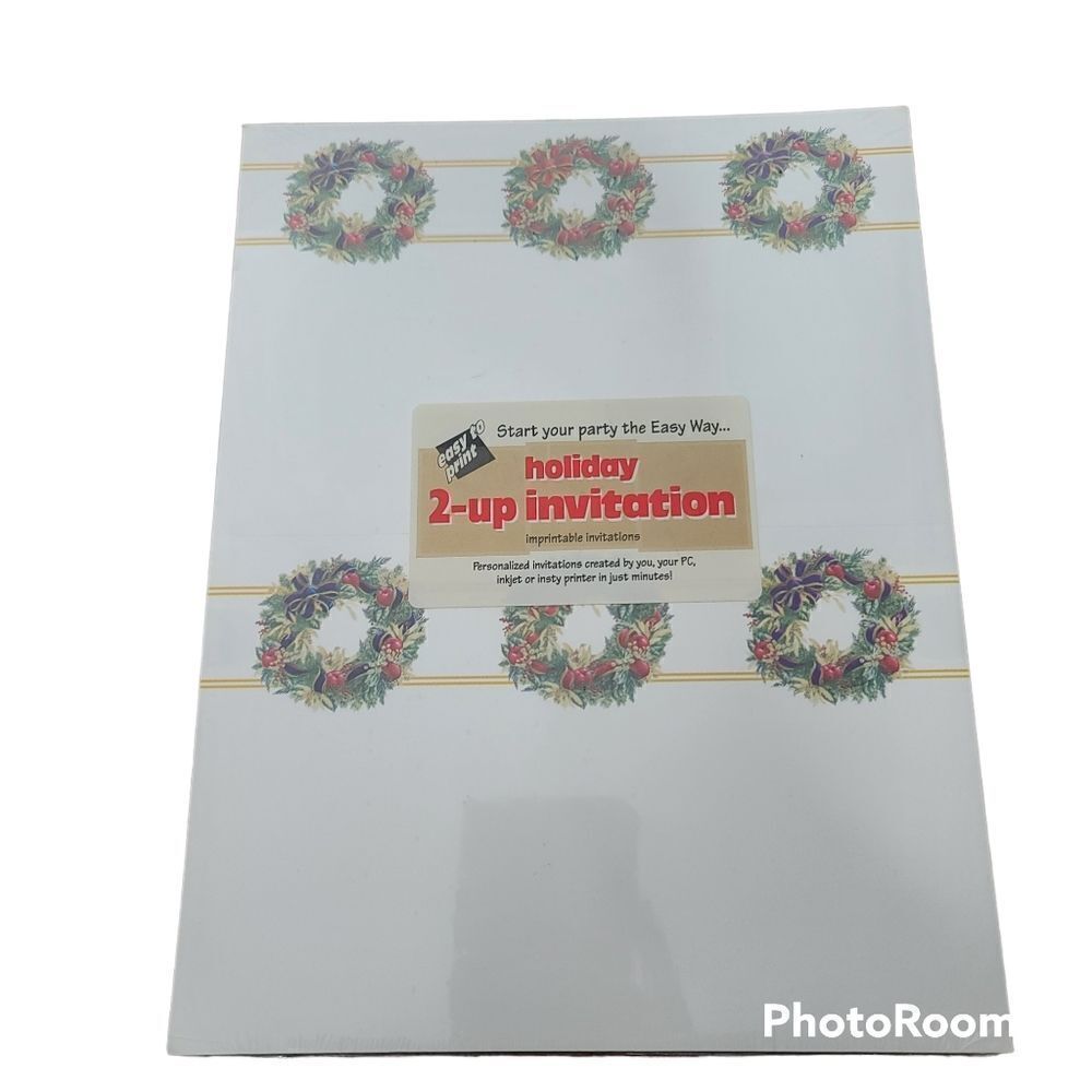 NWT Vintage Christmas Wreath Decorative Christmas Printer Paper Pack